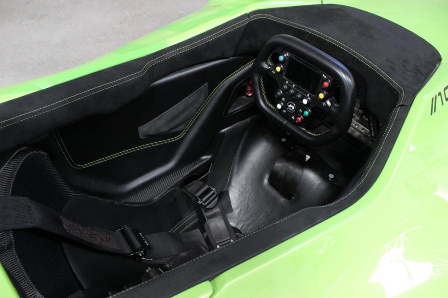 Интерьер BAC Mono 2016 года  (фото 90 из 124)